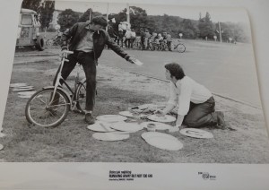 Fotos z filmu "Uciec jak najbliżej"