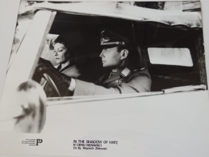 Fotos z filmu "W cieniu nienawiści"