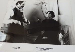 Fotos z filmu "Wizja Lokalna"