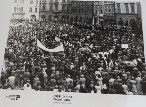Fotos z filmu "Zamach Stanu"