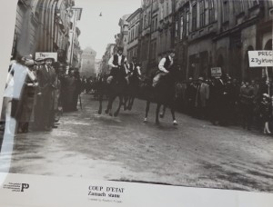 Fotos z filmu "Zamach Stanu"
