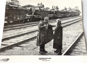Fotos z filmu "Zapamiętaj Imię Swoje"