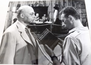 Fotos z filmu "Zejście Do Piekła"