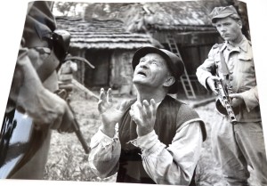 Fotos z filmu "Zerwany Most"