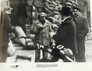 Fotos z filmu "Gdziekolwiek Jesteś Panie Prezydencie"