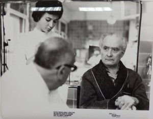 Fotos z filmu "Jeszcze Słychać Śpiew i Rżenie Koni"