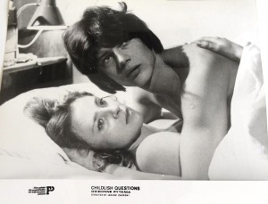 Fotos z filmu "Dziecinne Pytania"