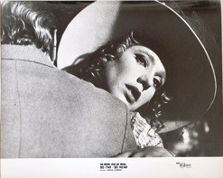 Fotos z filmu "Jak daleko stąd jak blisko"