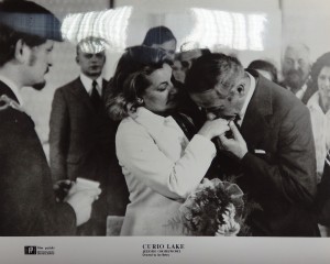 Fotos z filmu "Jezioro Osobliwości"