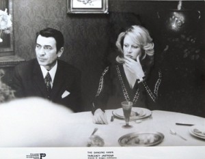 Fotos z filmu "Tańczący jastrząb"