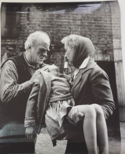 Fotos z filmu " Między Brzegami"