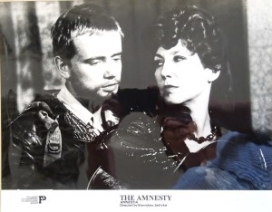 Fotos z Filmu "Amnestia"