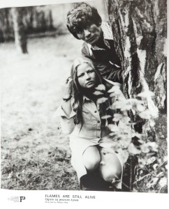 Fotos z filmu "Ognie Są Jeszcze Żywe"