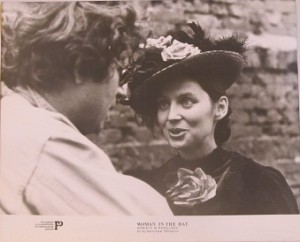 Fotos z filmu "Kobieta w kapeluszu"