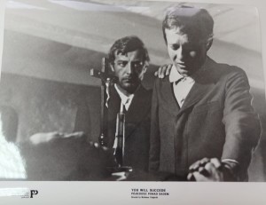 fotos z filmu "Pójdziesz Ponad Sadem"