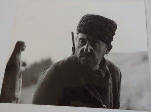 Fotos z filmu "Słońce wschodzi raz na dzień"