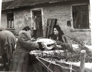 Fotos z filmu "Długa Noc"