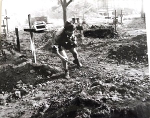 Fotos z filmu "Droga Daleka Przed Nami"