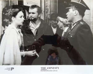 Fotos z filmu "Amnestia"