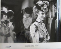 Fotos z filmu "Nieciekawa historia"