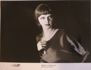 Fotos z filmu "Kobieta w kapeluszu